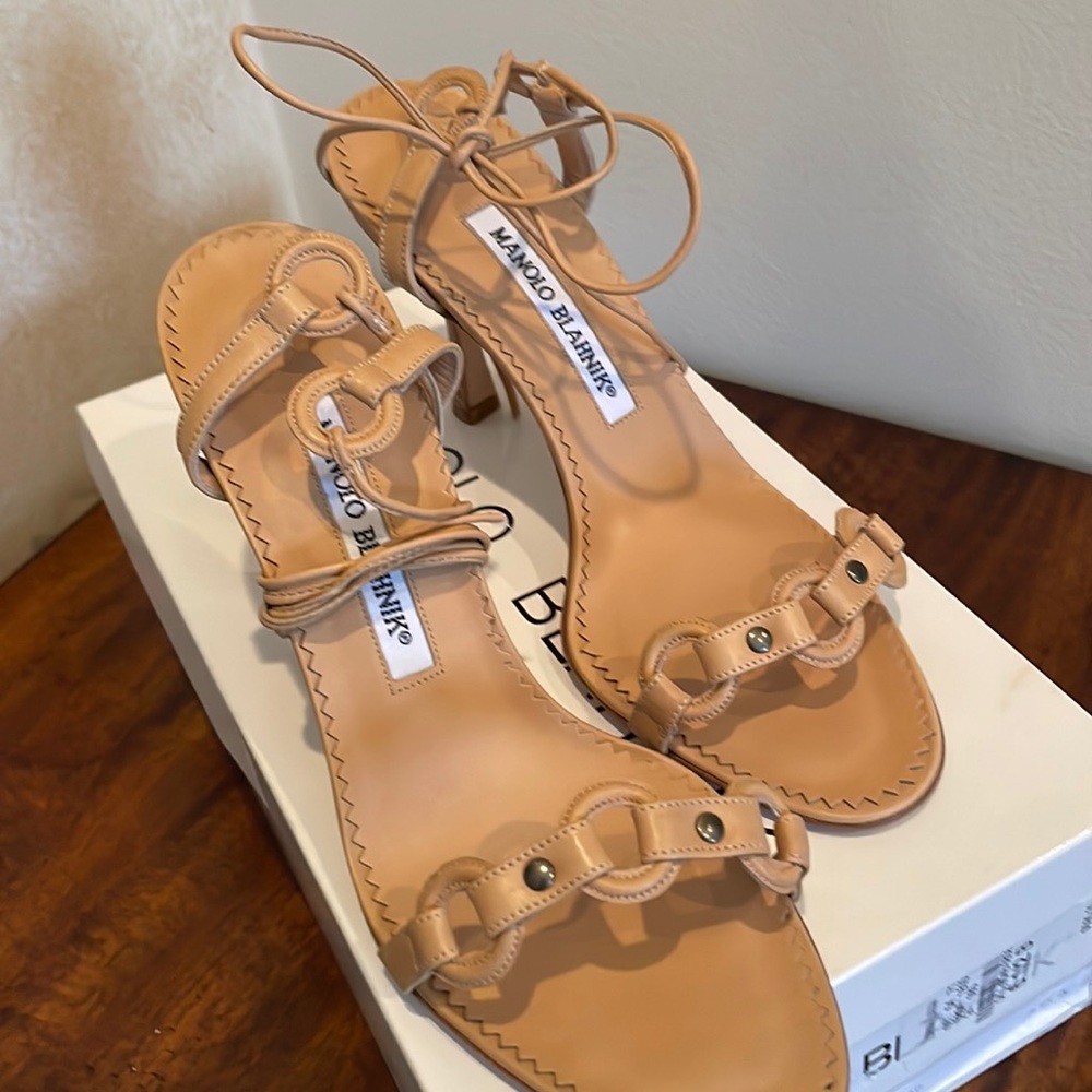 New Manolo Blahnik heeled sandals!